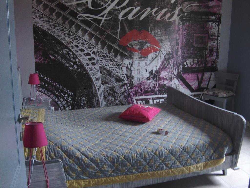 Gite Les Framboisiers Neufchâteau Zimmer foto